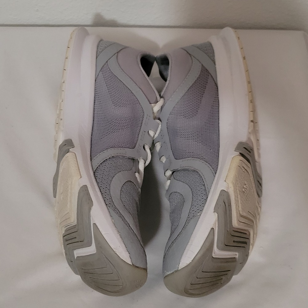 New Balance FuelCore Transform Grey White Womens Size 7 Training Shoes WX77SW2 - Picture 11 of 16